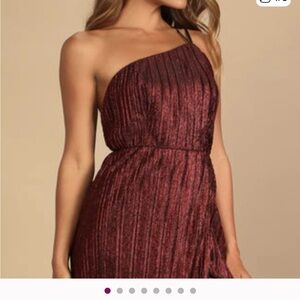 Lulu's Metallic One-Shoulder Burgundy Holiday Maxi Dress sz L